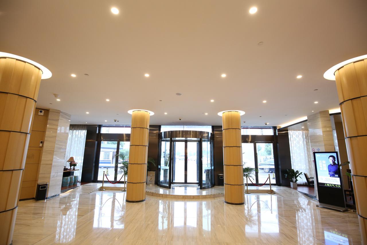 Crown Crystal Hotel Şanghay Dış mekan fotoğraf