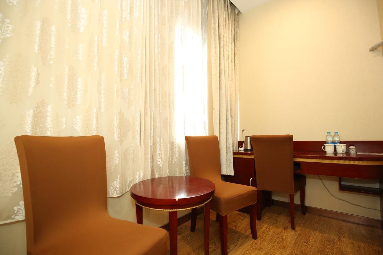 Crown Crystal Hotel Şanghay Dış mekan fotoğraf